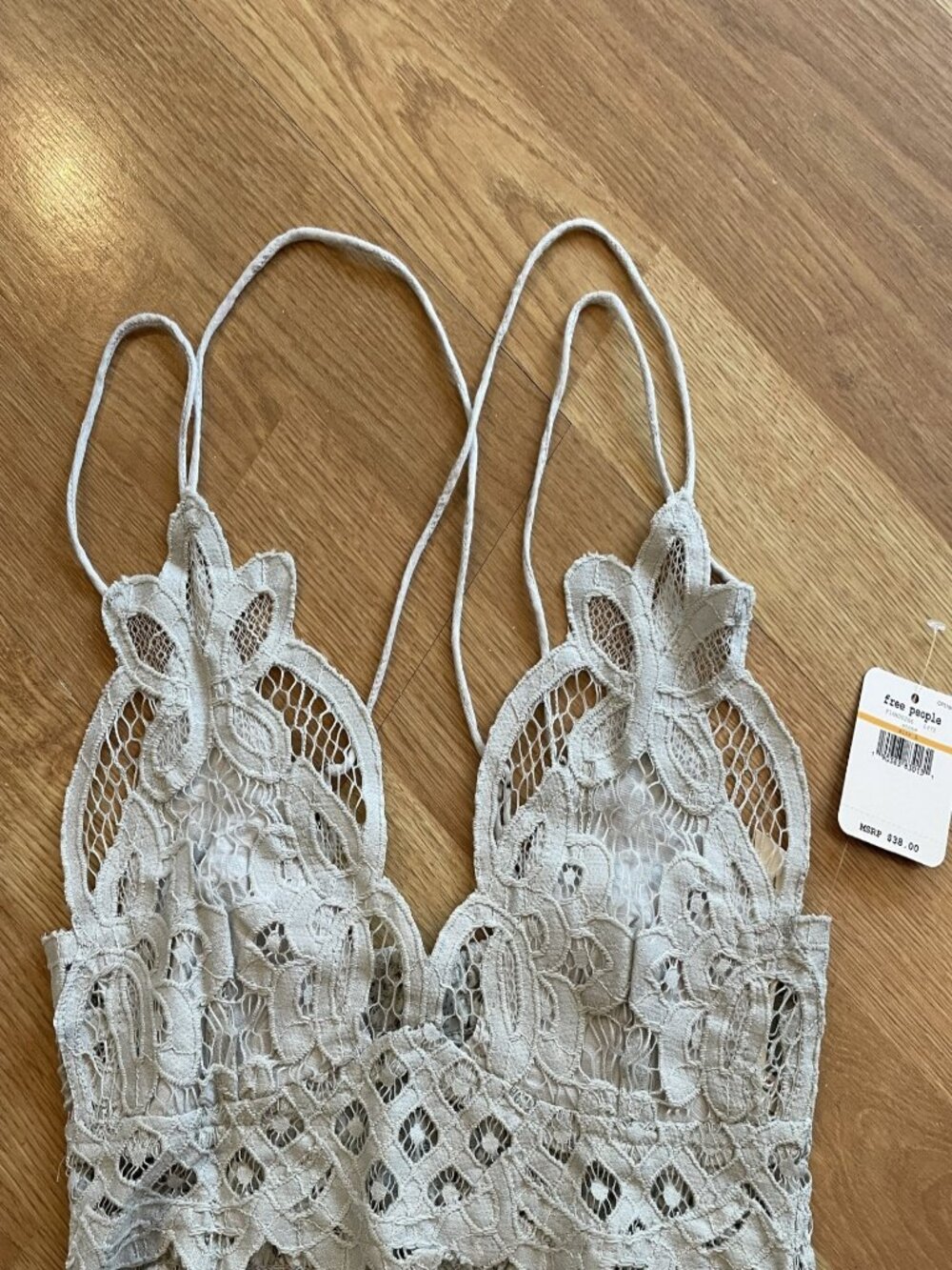 Free People One Adella Bralette S crochet color-stone NWT
